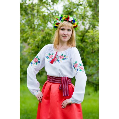 Embroidered blouse "Olvia: summer"